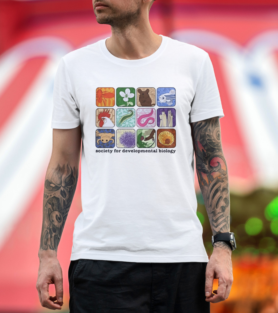 Society For Developmental Biology Model Organisms Collage Fly Plant Mouse Fish Chicken Worm Frog Plant Embryo Egg Cell T-Shirt