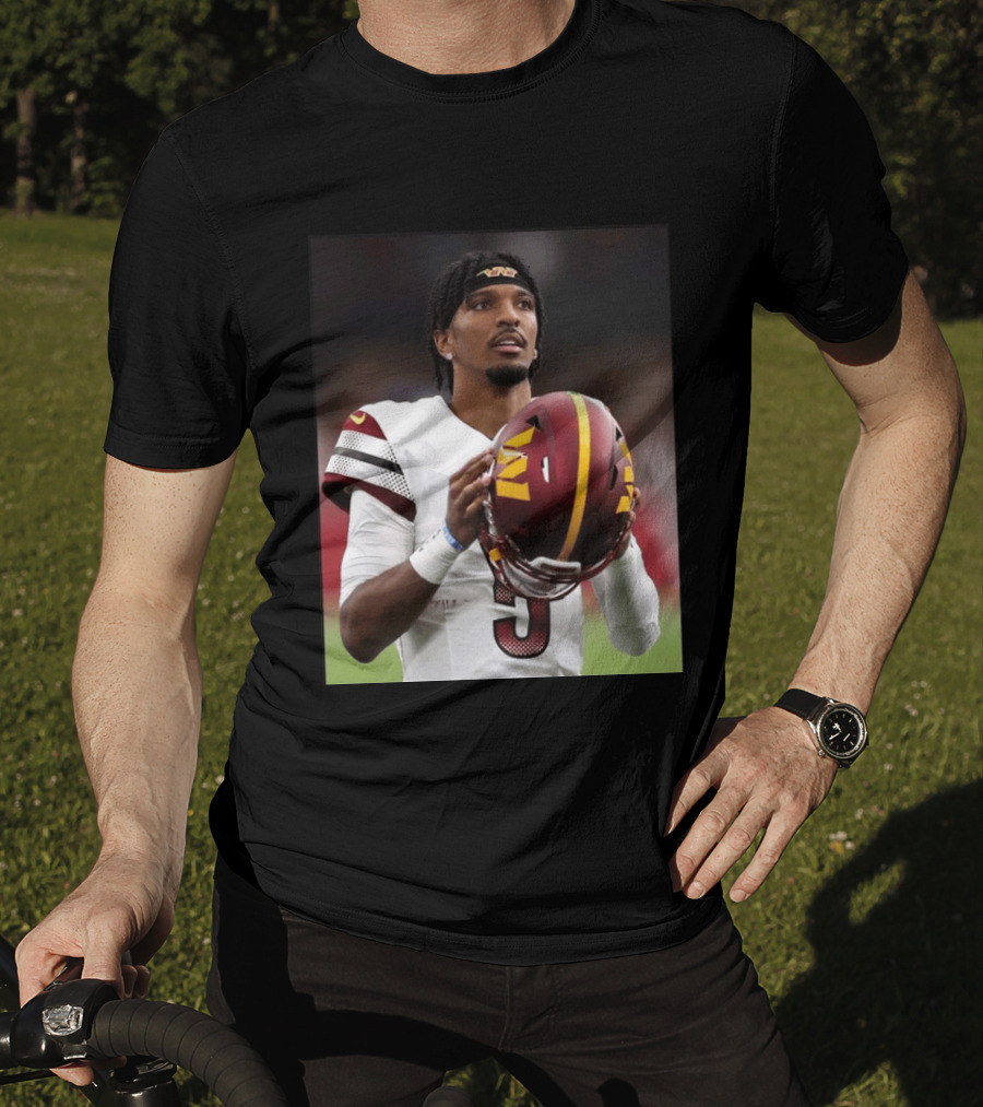 Washington Commanders Quarterback Jayden Daniels Football Player Sports T-Shirt