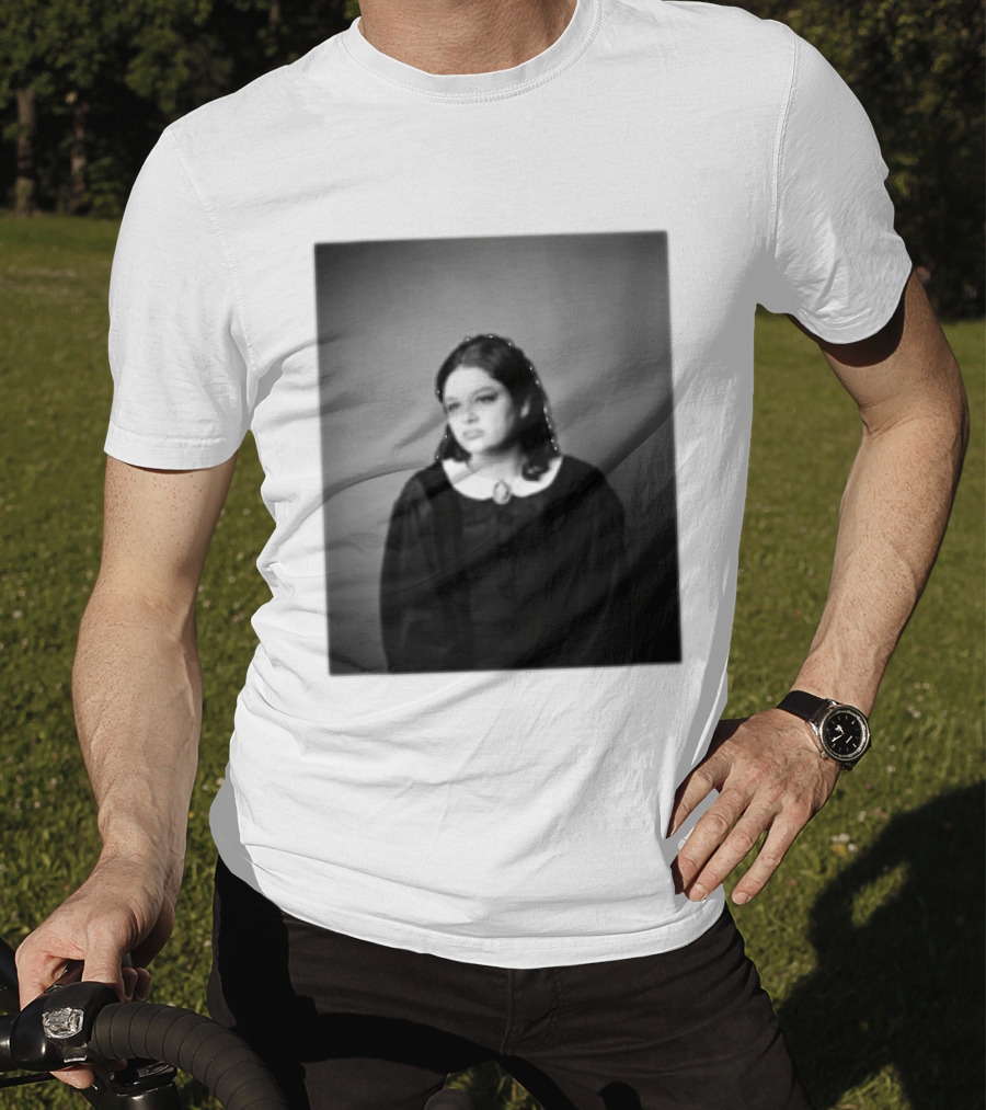 Broadway Merchandise Shop Store Oh Mary! Meg Crewneck Theater T-Shirt