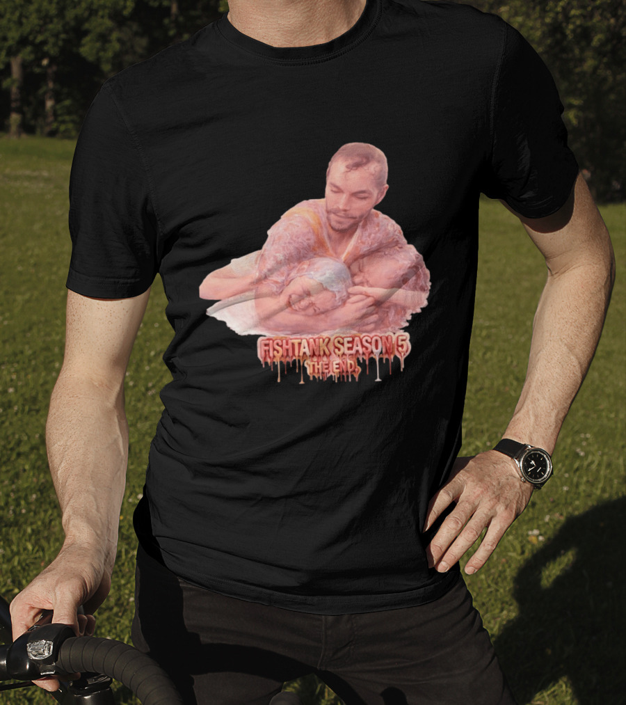 Fishtank Season 5 The End Dramatic Embrace Scene T-Shirt