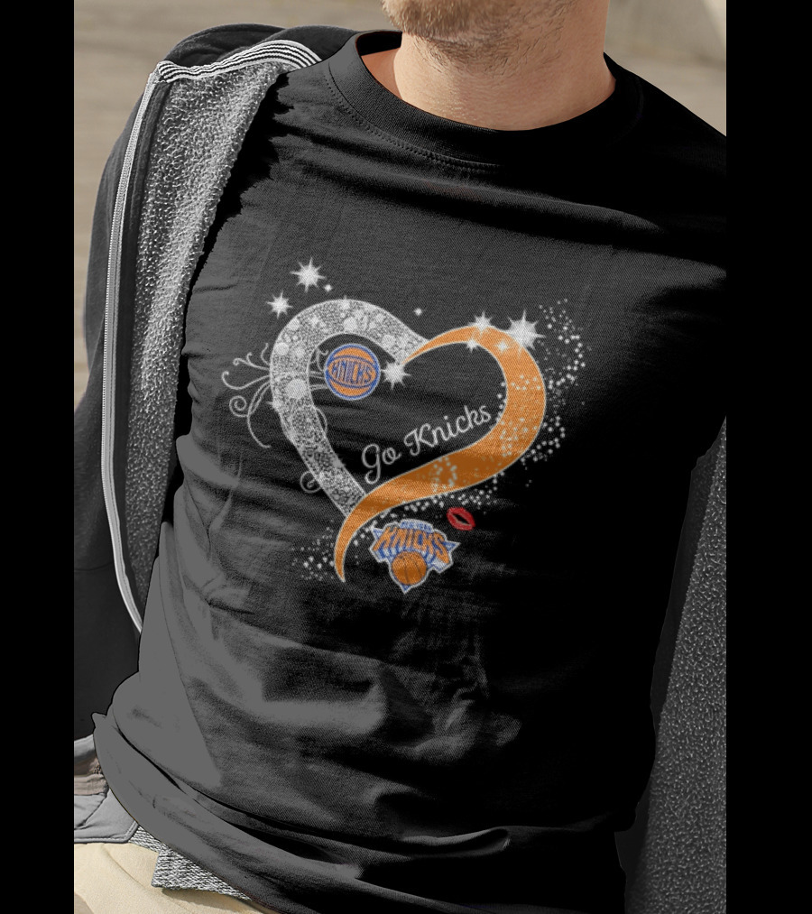 New York Knicks Heart Sparkle Go Knicks Basketball NBA Kiss T-Shirt