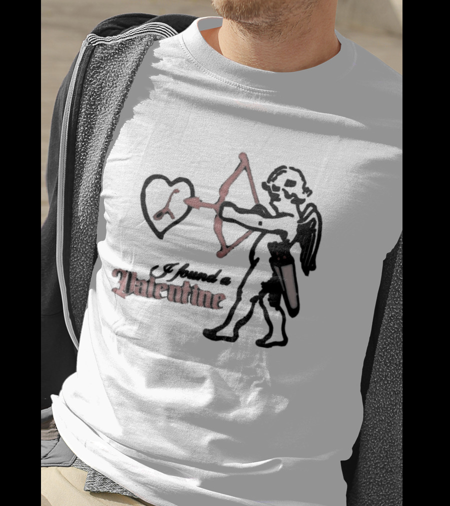 I Found A Valentine Cupid With Heart And Letter L T-Shirt