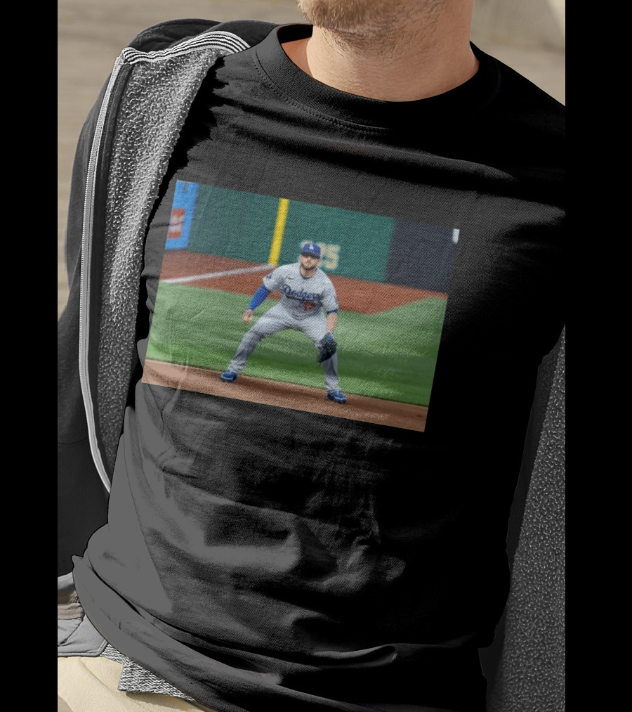 Los Angeles Dodgers Max Muncy Jersey Number 13 Third Baseman Action Shot T-Shirt