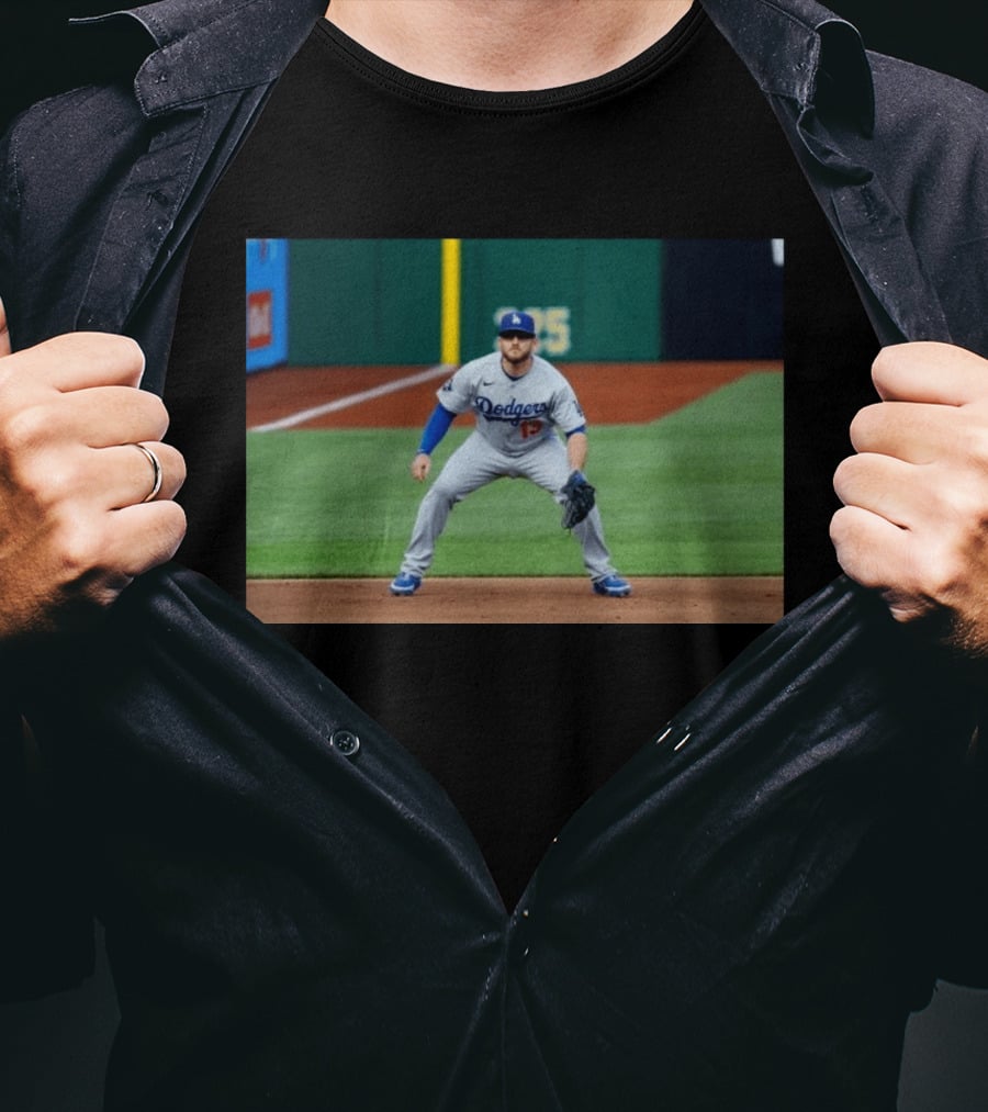 Los Angeles Dodgers Max Muncy Jersey Number 13 Third Baseman Action Shot T-Shirt