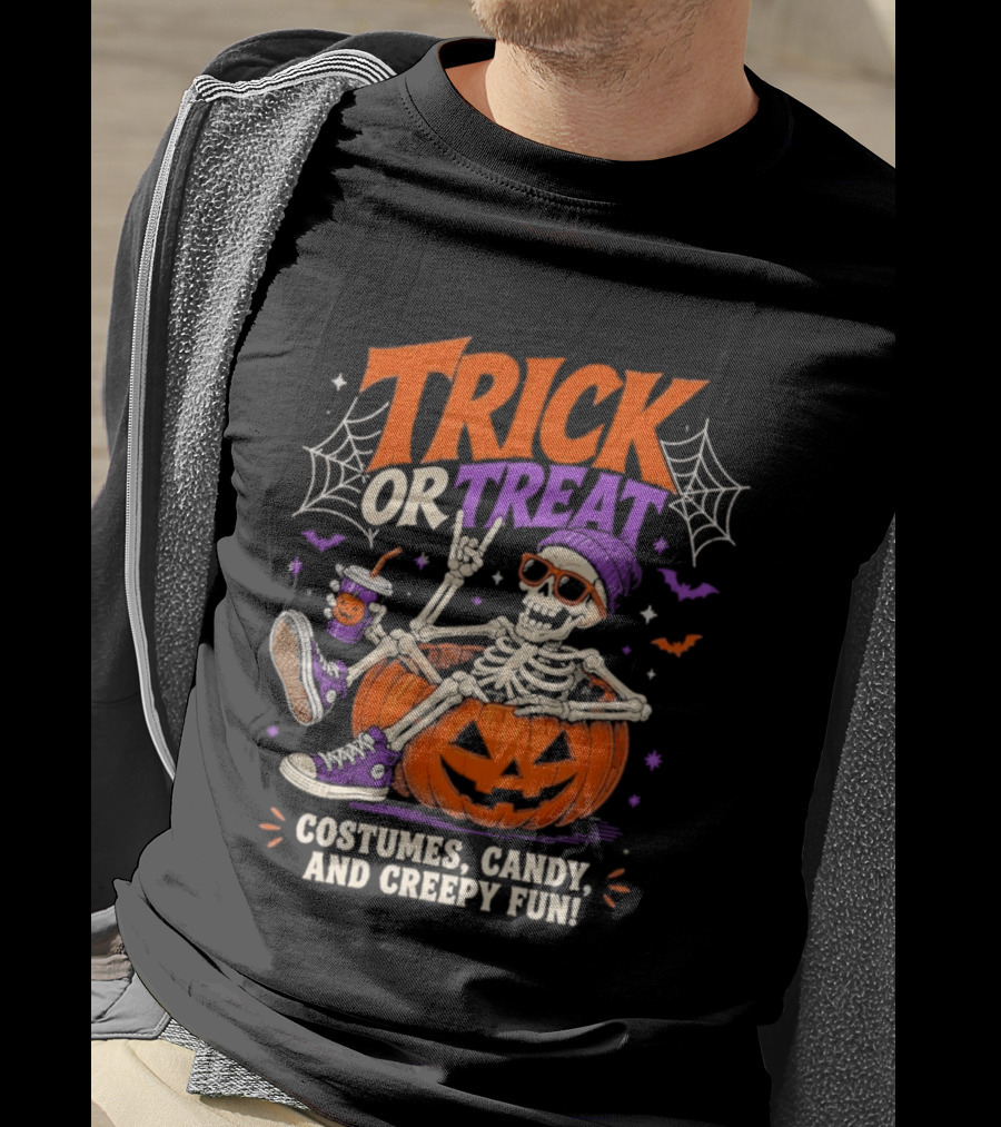 Skeleton Trick Or Treat Costumes Candy And Creepy Fun Halloween Party T-Shirt