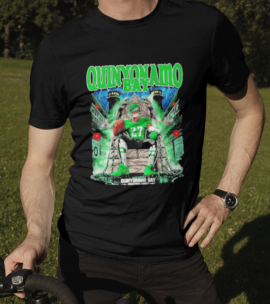Quinyonamo Bay 27 Throne Football Block Q T-Shirt