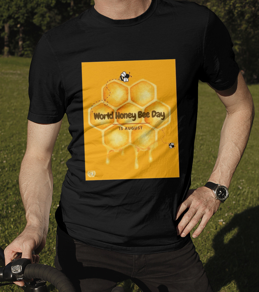 World Honey Bee Day 15 August Honeycomb T-Shirt