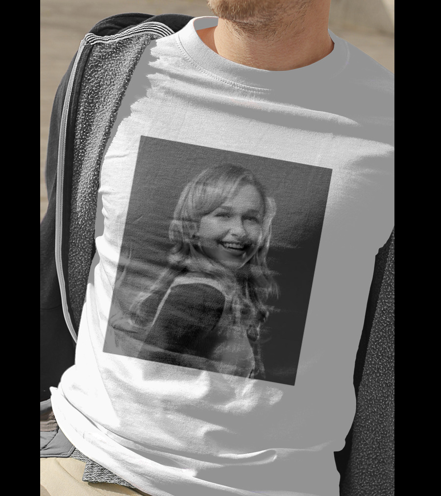 Hayden Panettiere Has Sadly Just Passed Away At The Age Of 36 T-Shirt