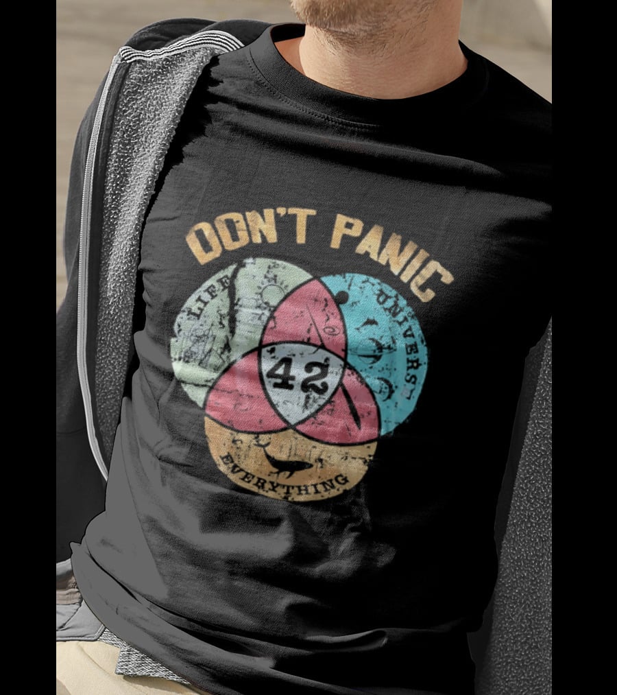 Don't Panic Life Universe Everything 42 Distressed T-Shirt