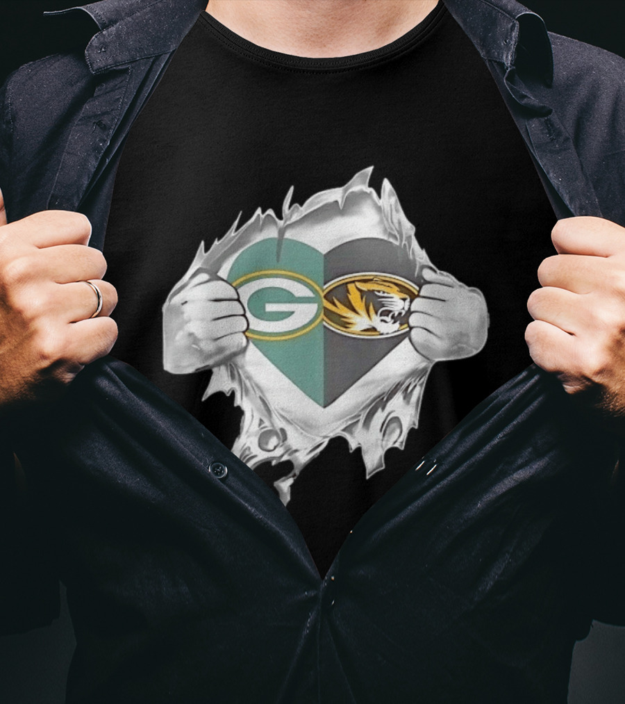 Green Bay Packers Missouri Tigers Heart Superman Chest Rip T-Shirt