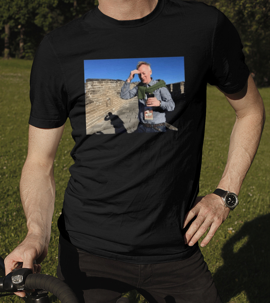 I Don't Know Who This Person Is. T-Shirt
