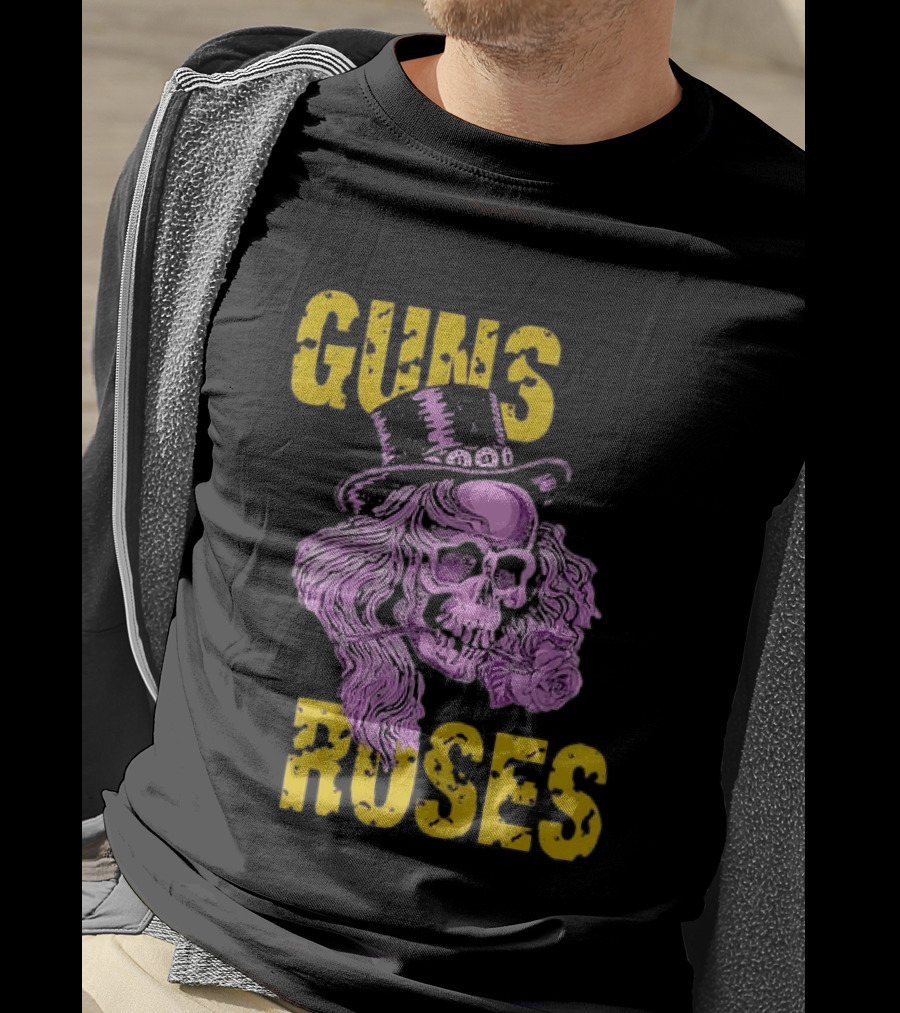 Guns N' Roses Distressed Skull With Top Hat And Roses T-Shirt