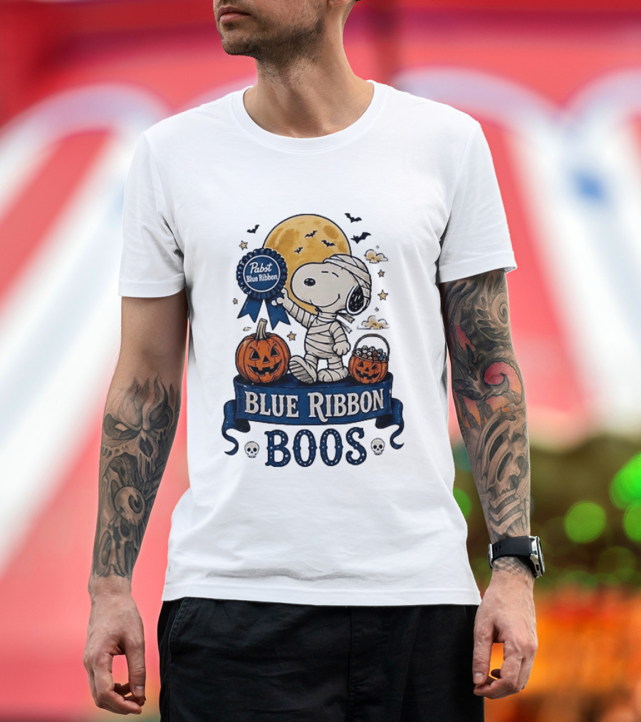 Pabst Blue Ribbon Snoopy Mummy Halloween Blue Ribbon Boos Pumpkin Moon Bats T-Shirt