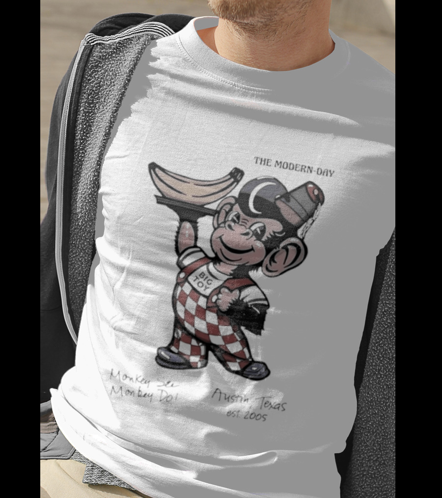 The Modern Day Big Toy Monkey See Monkey Do Austin Texas Est 2005 Vintage Cartoon T-Shirt