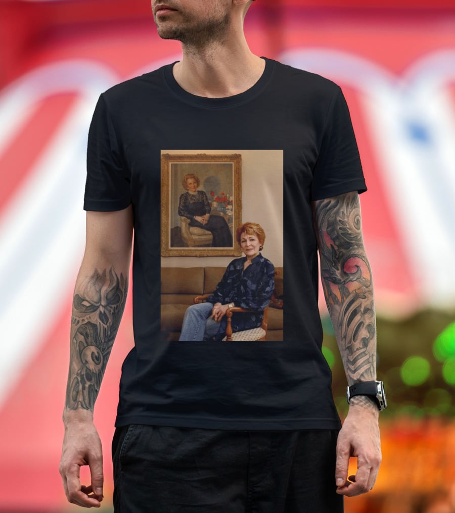 I Don't Know Who The Person In The Image Is. T-Shirt
