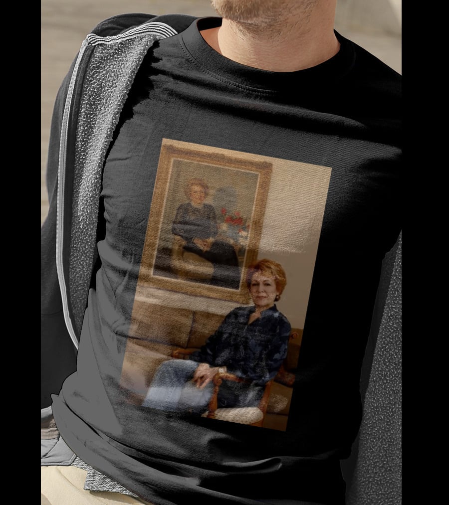 I Don't Know Who The Person In The Image Is. T-Shirt