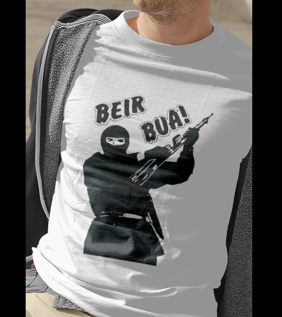 Beir Bua Irish Republican Ireland Gaelic Armed Figure T-Shirt