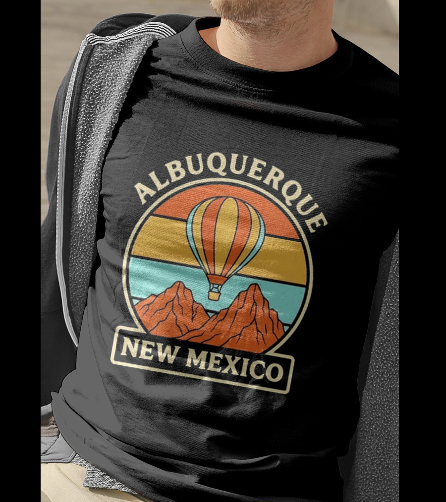 Albuquerque New Mexico Hot Air Balloon Over Mountains T-Shirt