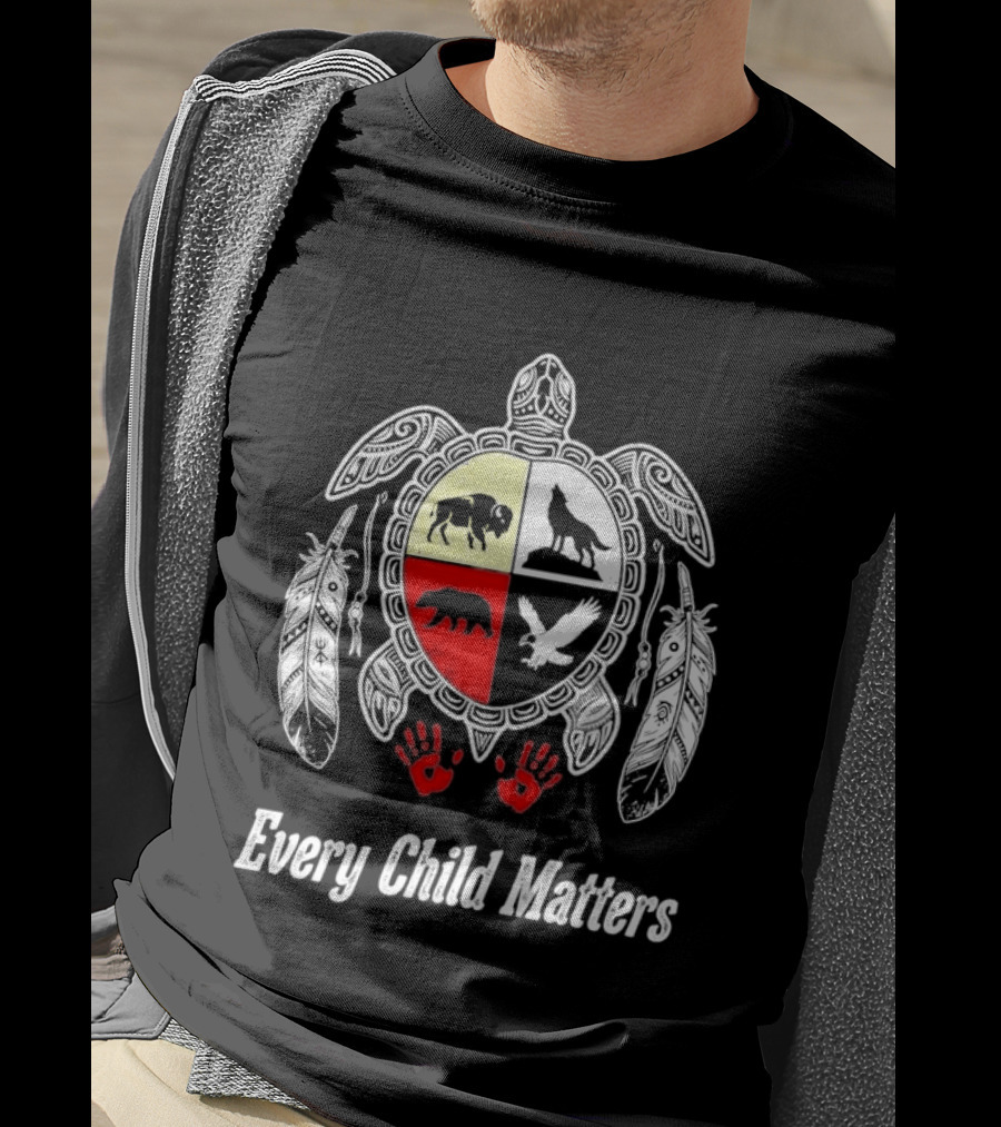 Every Child Matters Native American Turtle Medicine Wheel Feathers And Red Handprints T-Shirt