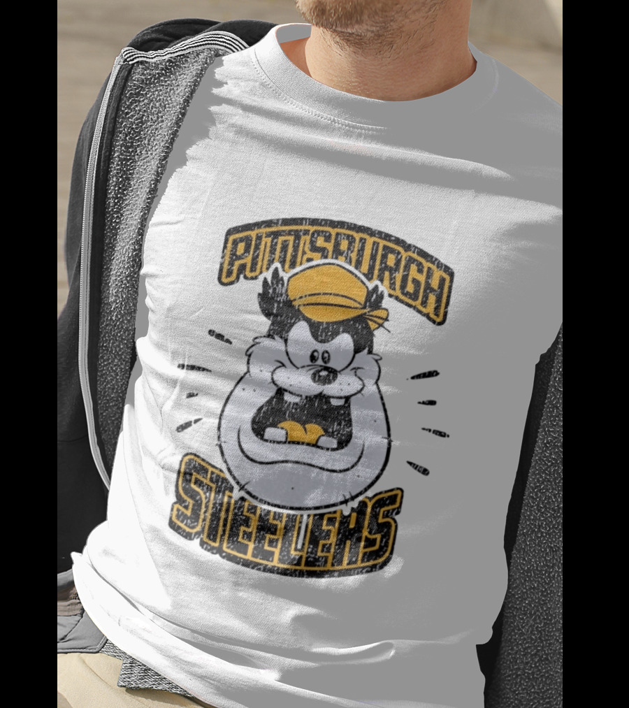 Pittsburgh Steelers Taz Distressed T-Shirt