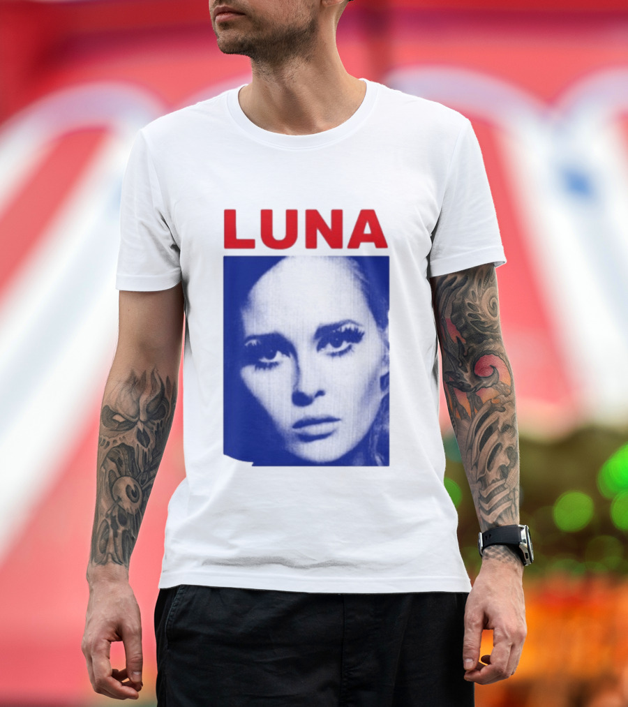 Luna Faye Retro Portrait Image T-Shirt