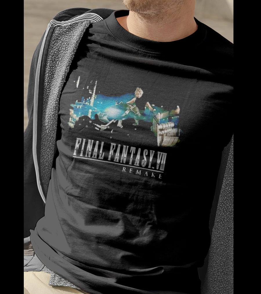 Cloud Strife Motorcycle Chase Final Fantasy VII Remake T-Shirt