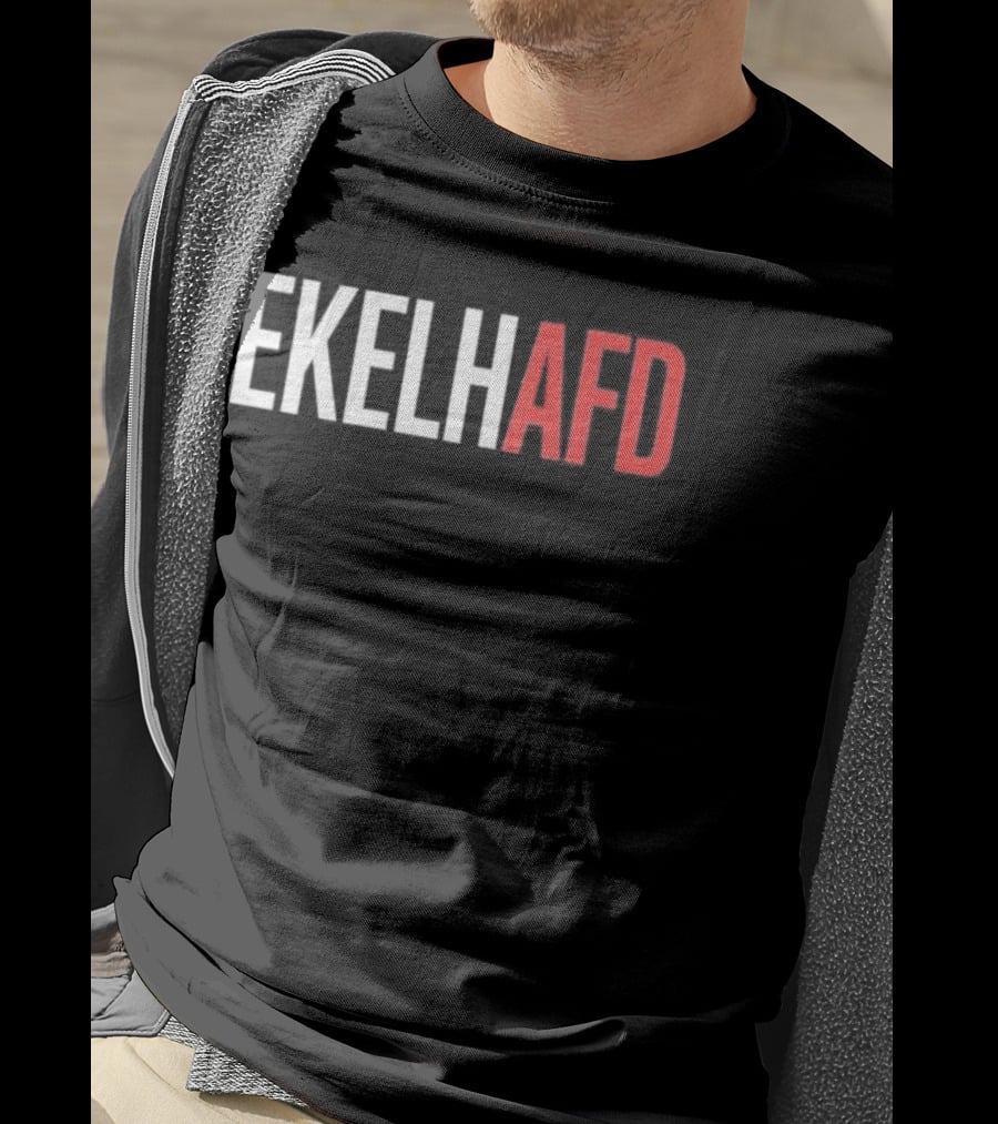 EKELHAFD Anti Far Right Statement Text Red White Contrast T-Shirt