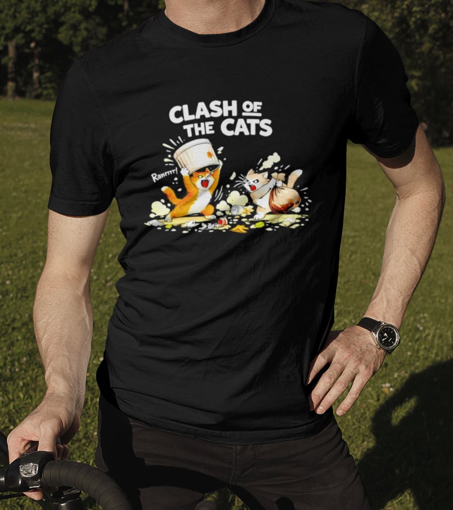 Clash Of The Cats Funny Fighting Kittens Playful Chaos T-Shirt