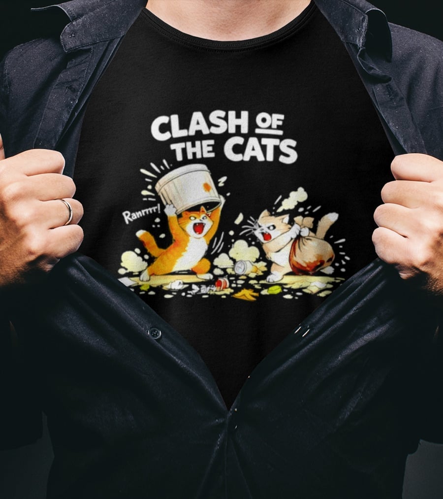 Clash Of The Cats Funny Fighting Kittens Playful Chaos T-Shirt