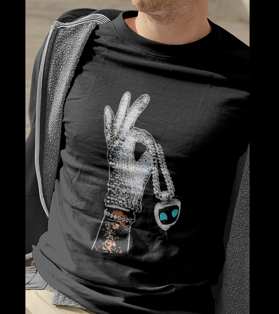 King Of Pop Sequin Glove Holding Alien Pendant T-Shirt
