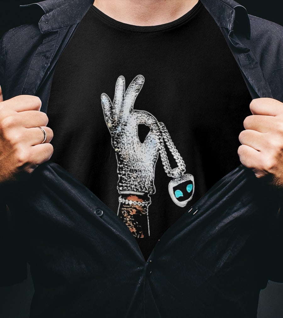King Of Pop Sequin Glove Holding Alien Pendant T-Shirt