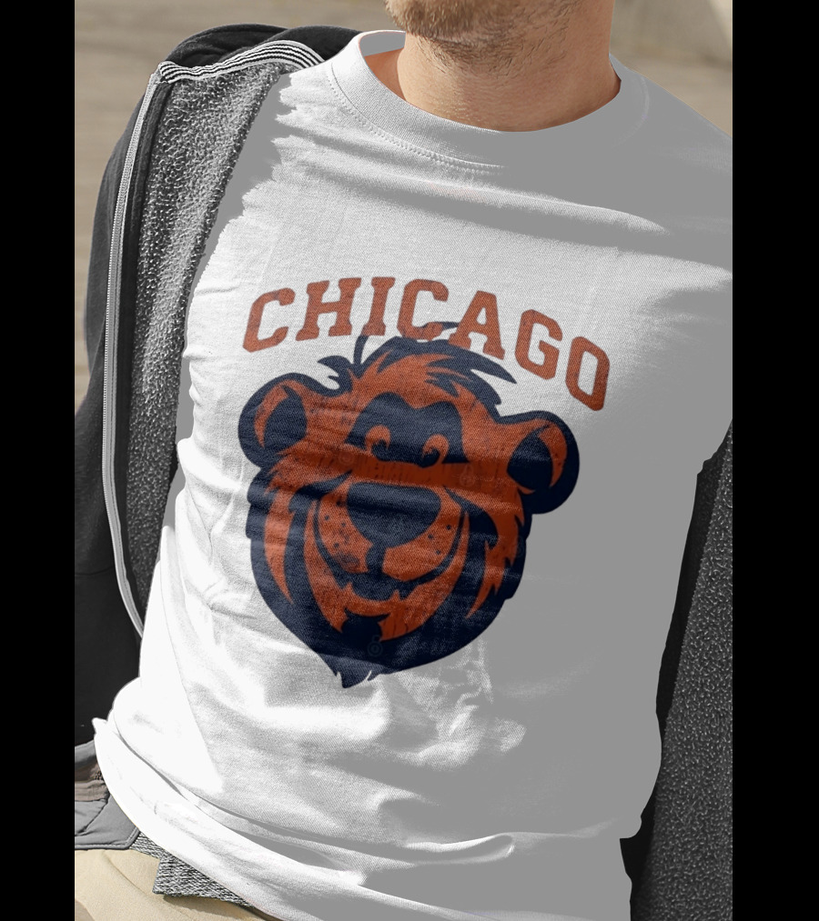 Chicago Bears Distressed Bear Face T-Shirt