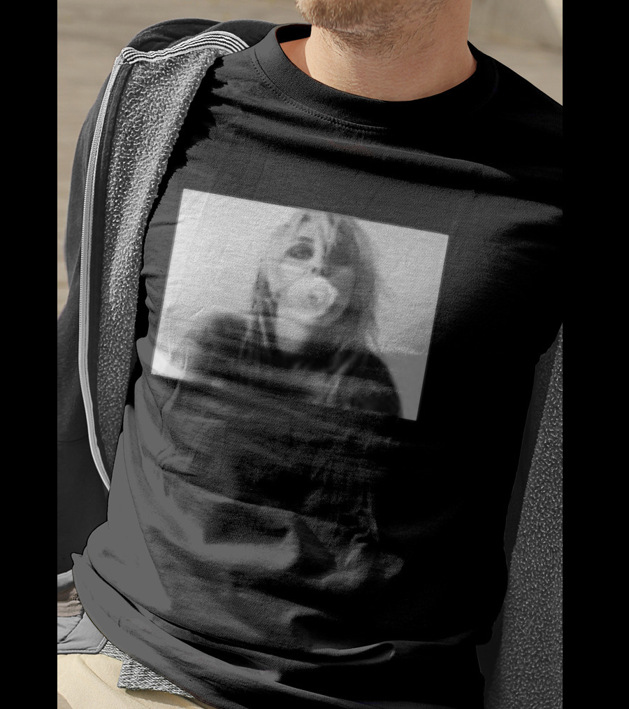 Miley Store Bass Persuades Black Bubblegum Pop T-Shirt