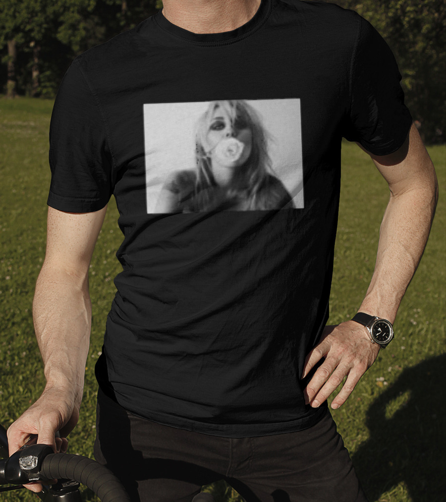 Miley Store Bass Persuades Black Bubblegum Pop T-Shirt