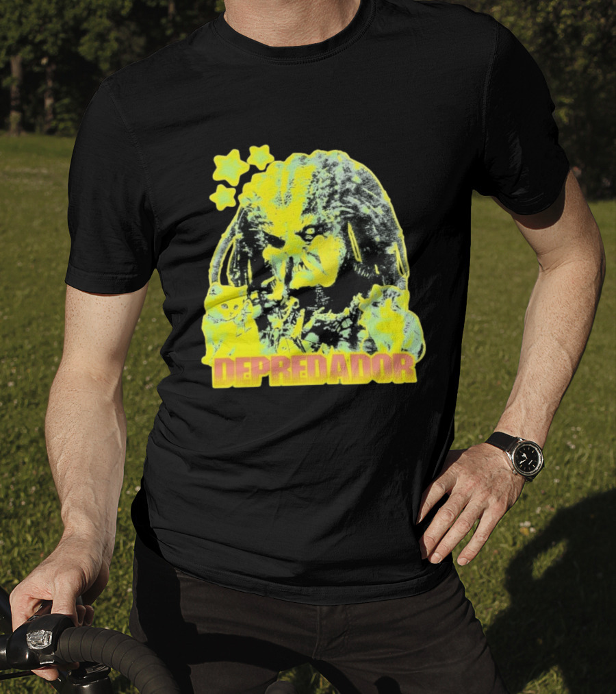 Depredador Predator Sci Fi With Kittens And Stars T-Shirt