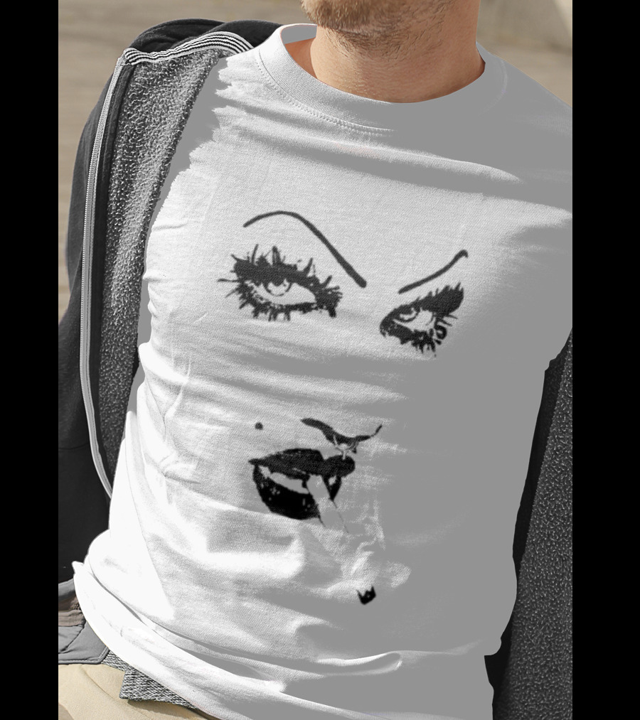 6Arelyhuman Store Digital Dancer Bold Face Card T-Shirt