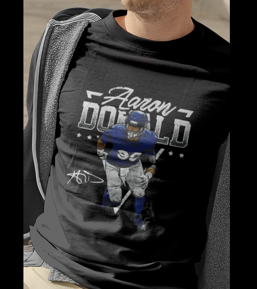 Aaron Donald Halftone Distressed Stars Player Photo T-Shirt