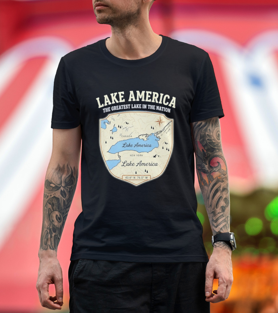 Lake America The Greatest Lake In The Nation Map Compass Cream T-Shirt