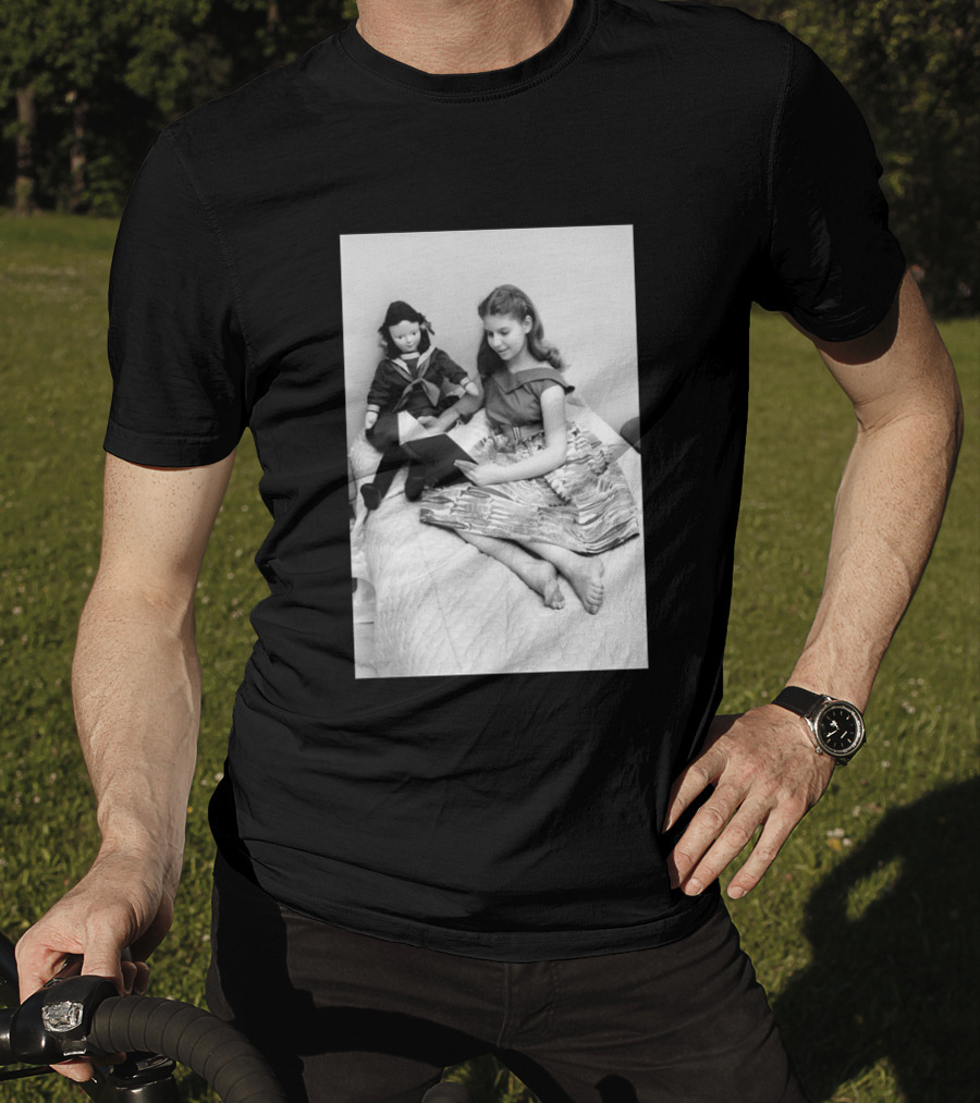 Robin Morgan Young Girl Reading With Doll Vintage Photograph T-Shirt