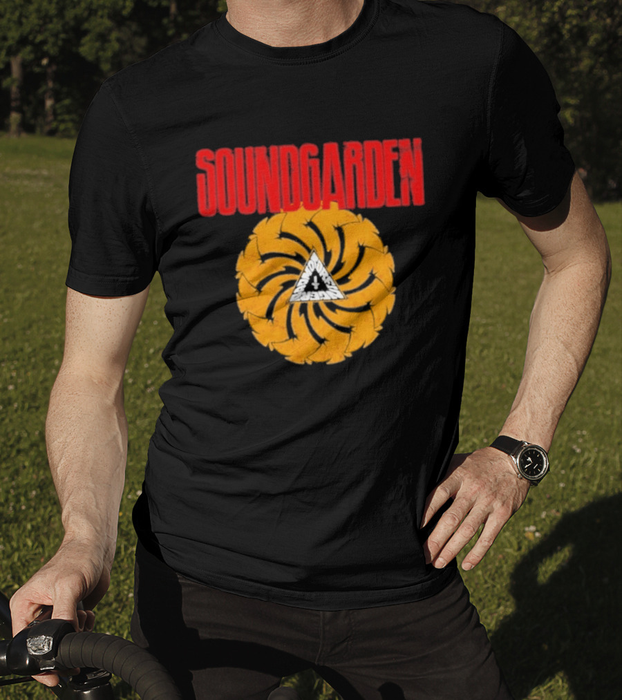 Soundgarden Badmotorfinger Album Grunge Rock Band T-Shirt