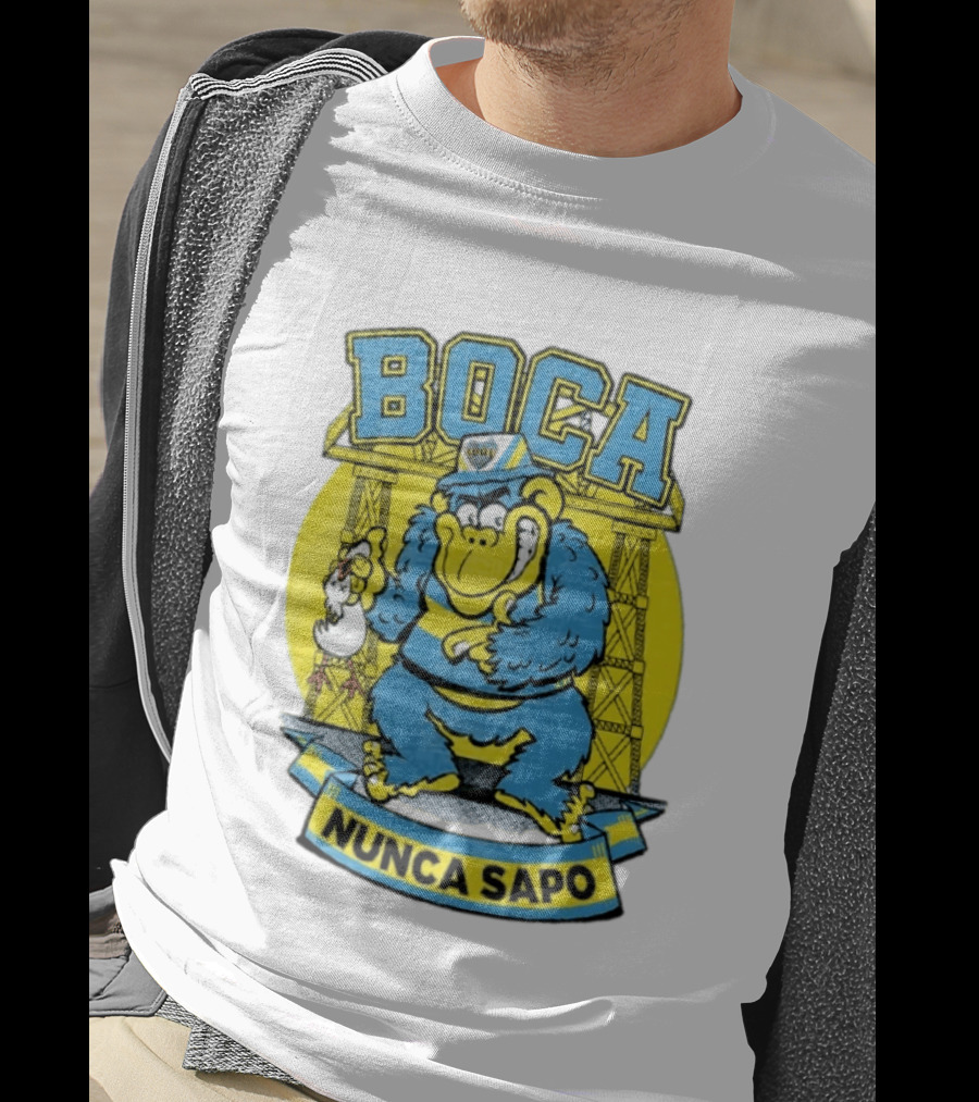 Boca Juniors Gorilla Wearing Cap Holding Chicken Boca Nunca Sapo T-Shirt