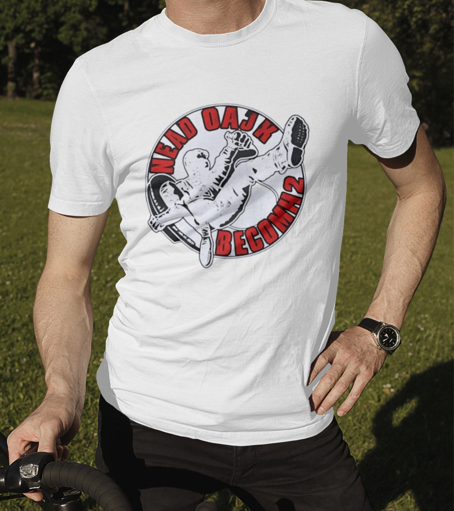 Nead Oajk Becomh2 Fighter Kick Circle T-Shirt