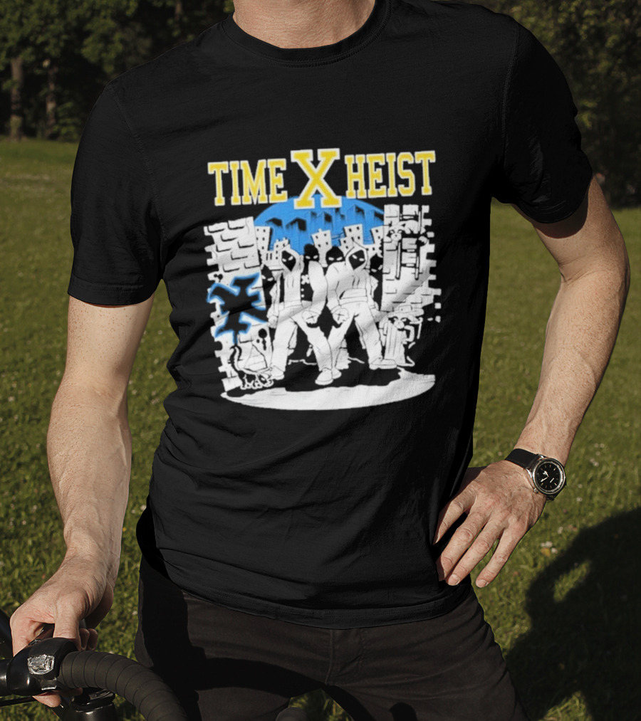 Time Heist Skunk Raccoon Avengers Endgame T-Shirt