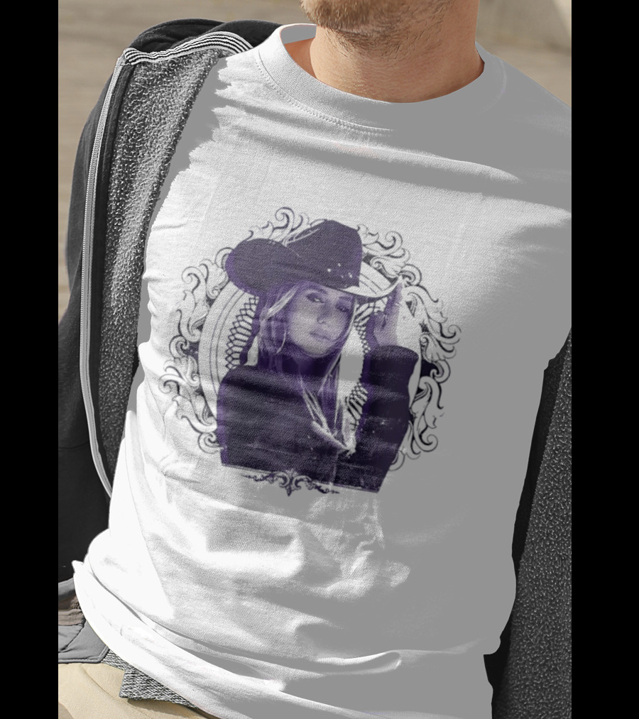 Lainey Wilson Distressed Western Style Country Music Hat T-Shirt