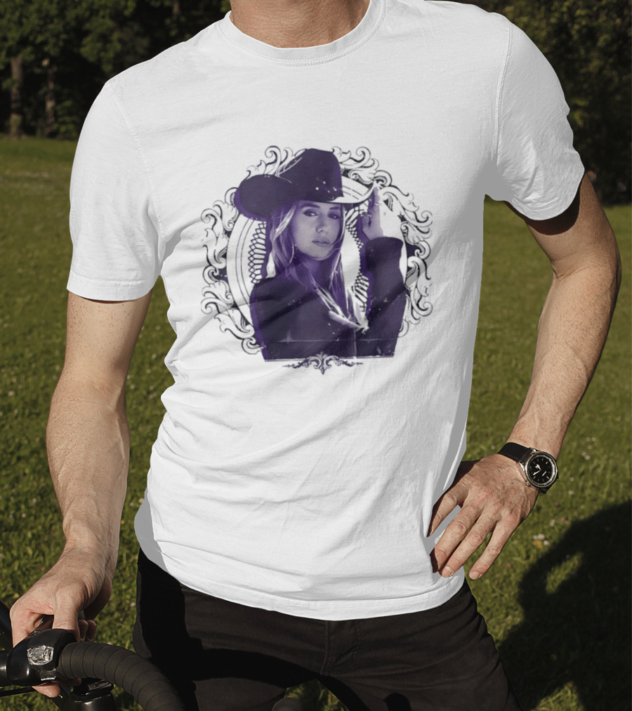 Lainey Wilson Distressed Western Style Country Music Hat T-Shirt