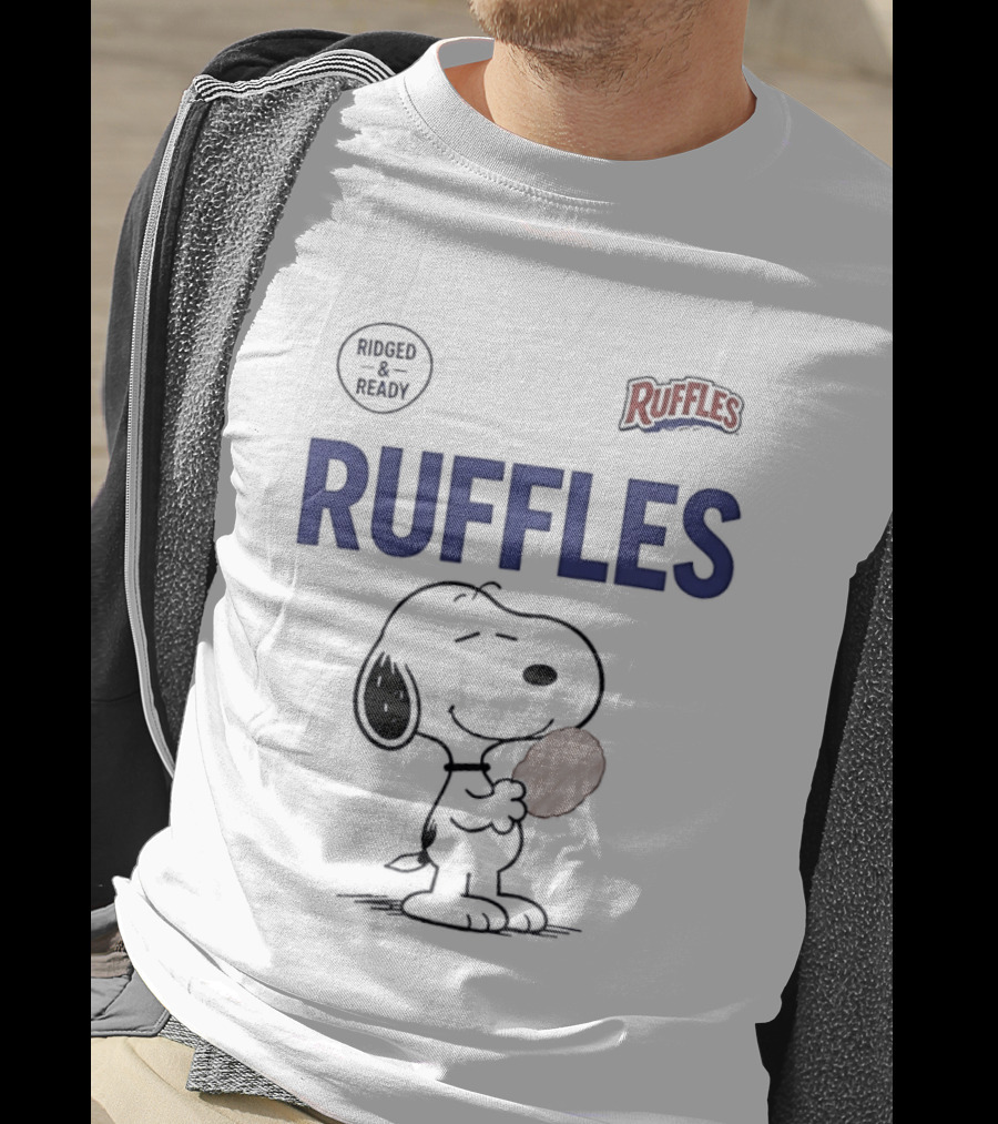 Ruffles Ridged And Ready Peanuts Snoopy Eating Chips T-Shirt