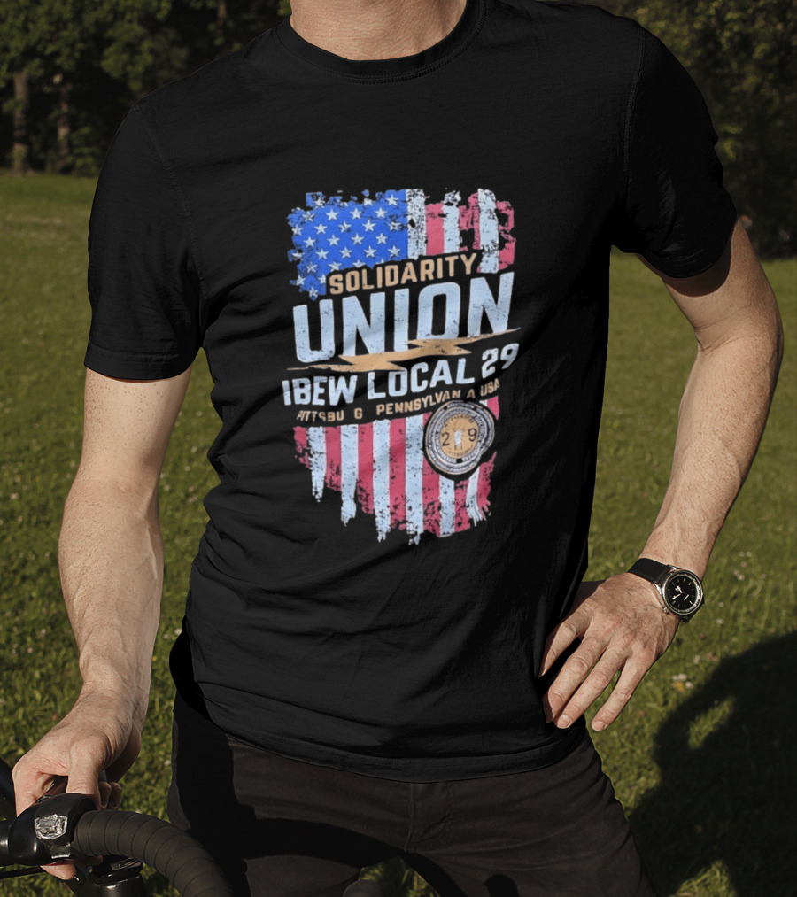 Solidarity Union IBEW Local 29 Pennsylvania USA American Flag T-Shirt