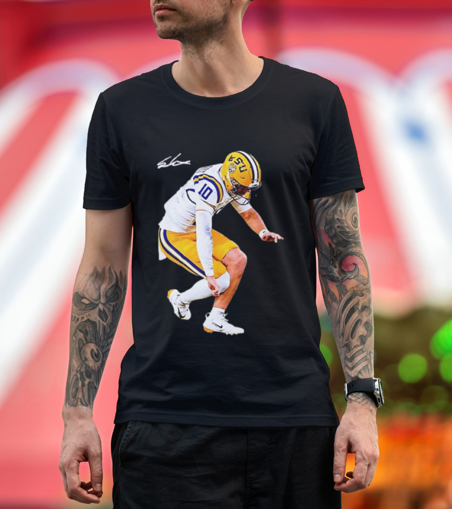 Joe Burrow LSU Tigers Number 10 Football Player Signature T-Shirt