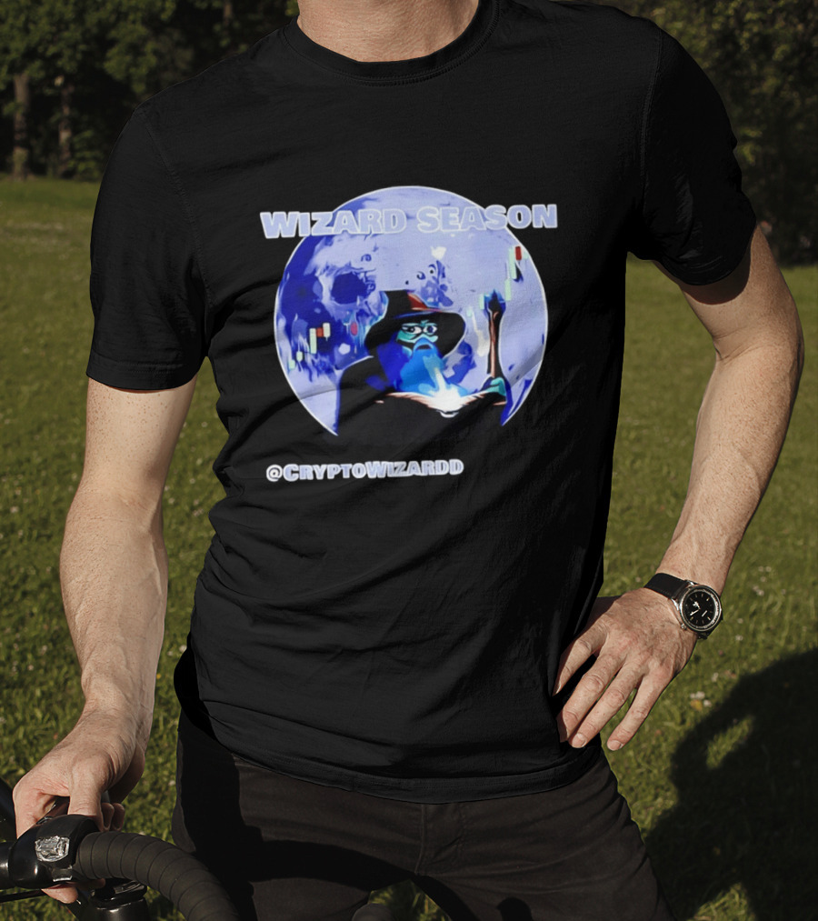 Wizard Season Crypto Trading Bitcoin Wizardry Trend @CryptoWizardd T-Shirt
