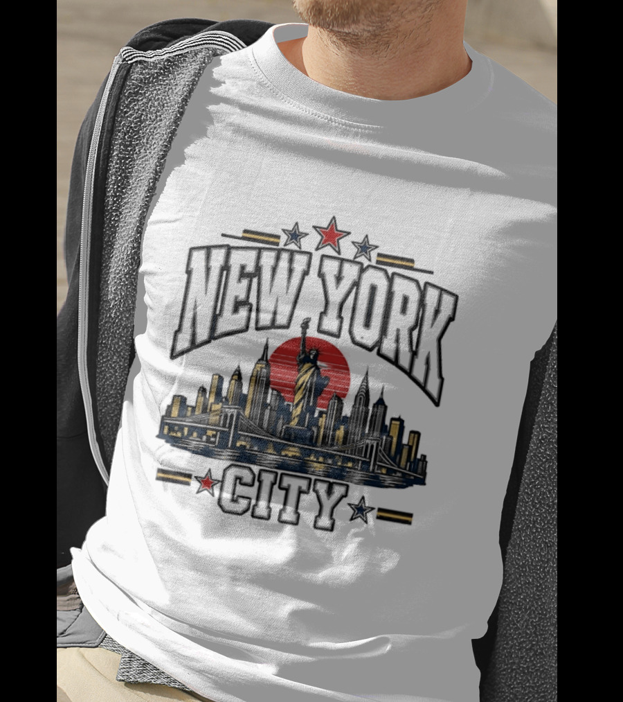 New York City Statue Of Liberty Skyline Red Sun Star Accents T-Shirt